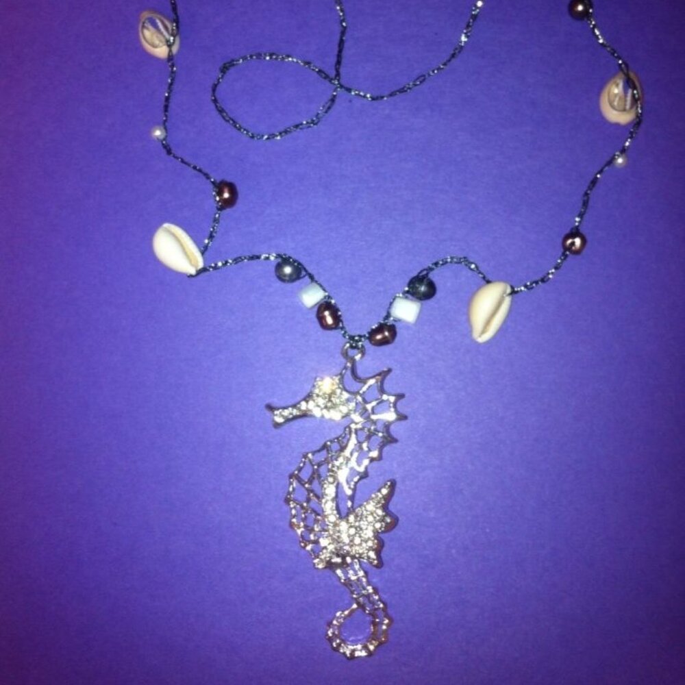 Seahorse crocheted necklace